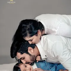 There is nothing more beautiful than the love of a family. We create these tender, close-up portraits in our studio to capture that deep connection forever.