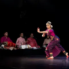 A dynamic moment from a Varnam, the central piece of a Margam. Here, the Nayika expresses her story with the full support of the live orchestra behind me.