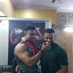 Celebrating Guru Purnima with my Guru Bhai. Respect for those who have guided you is a huge part of the bodybuilding culture and my personal journey.