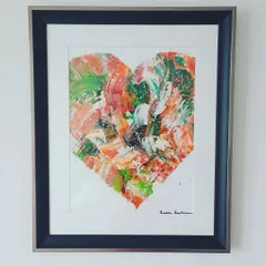 Here is the finished and framed Tiranga heart, ready to be hung. A custom commission allows you to get a piece of art that is not only beautiful but also deeply personal and significant to you.