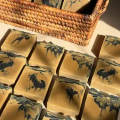 The beautiful swirls in our Hemp Help soap come from moringa powder, activated charcoal, and French green clay. These natural ingredients help detoxify and purify without stripping moisture.