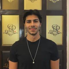 For our male clients, it's all about precision and style. This textured haircut is modern, sharp, and easy to maintain, reflecting a confident and polished look.