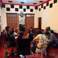 A candid moment from our Big Step Spotlight Workshop. Here, participants engage in a focused session on script analysis, learning to deconstruct text and find the emotional core of a scene.