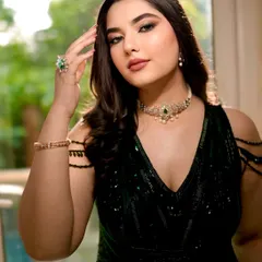 Another angle of this beautiful engagement look, showing how the soft glam makeup photographs from every side.