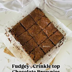A classic tray of my fudgey, crinkle-top chocolate brownies. They are rich, dense, and everything a good brownie should be.