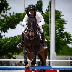 Ashish Limaye and the impressive Jinx on their way to a brilliant win in the Grand Prix Medium Tour. We provide horses that have the scope and training to compete at the highest levels.
