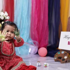 A safe and fun way to celebrate a baby's first Holi. We use baby-safe, non-toxic colors for a playful and vibrant photoshoot without any worries.