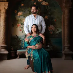 I love incorporating unique backdrops. This traditional painted wall adds an artistic, regal feel to this couple's maternity portrait, making it a one-of-a-kind piece of art.