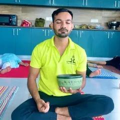 A session with me often ends with the calming vibrations of a singing bowl. This ancient sound healing practice helps quiet the mind, reduce stress, and guide you into a state of deep relaxation. It's the perfect way to integrate the physical work of the asanas and find a moment of true inner stillness.