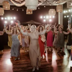 A beautiful moment of family celebration at a Goa wedding. We taught this diverse group of family members a simple and graceful routine that allowed everyone, regardless of age or dance experience, to shine on stage.