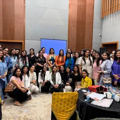 A group photo with the amazing women who attended my styling session. The energy and commitment in the room were truly inspiring.