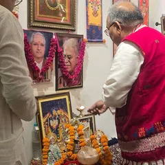 We start our workshops and special events by lighting a lamp and paying respect to our gurus. Here, Pandit Devendra Verma inaugurates a classical music workshop at our academy.