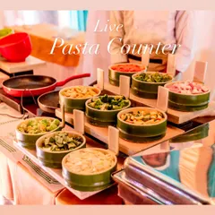 My live pasta counter is always a hit. Guests can choose their favourite pasta, sauces, and a variety of fresh vegetable toppings to create their own customized dish, prepared right before their eyes.