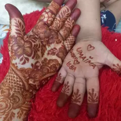 Mehendi is for everyone. I loved creating this simple design for a little one, with her name and some hearts, plus some basic leaf motifs on her tiny fingers.