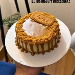 This is the one that gets all the love. Our Lotus Biscoff Cheesecake features a crunchy biscuit base, a rich and creamy baked cheesecake filling, and a generous topping of Biscoff spread and crumbs.