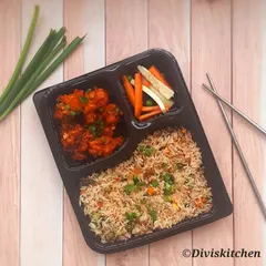 Sometimes you just crave something different, which is why I love adding Indo-Chinese meals to my daily menu. This combo includes my popular Gobi Manchurian, vegetable fried rice, and some crisp pickled veggies, packed and ready for your office lunch.