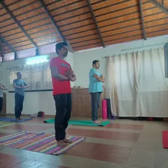 A glimpse into one of our group sadhana sessions. Here, we are moving through the postures of Surya Kriya together. The energy of a group practicing with single minded focus creates a powerful and supportive atmosphere for everyone to deepen their experience.