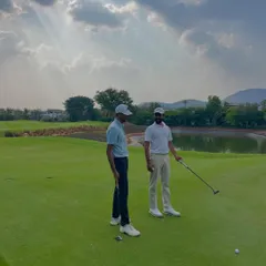 A crucial part of my coaching happens right here on the green. I work closely with you to refine your putting stroke and short game strategy, turning tough shots into confident pars.