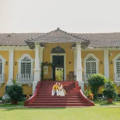 The stunning facade of the Silva Heritage villa in Goa, the perfect backdrop for a beautiful and intimate destination wedding.