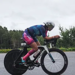 This is what being humbled by the elements looks like. Racing through freezing rain in Estonia, every pedal stroke was a battle. But we don't chicken out because of weather. This is where mental toughness is forged, and it's a core part of my coaching philosophy.