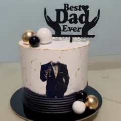 Show your appreciation for the "Best Dad Ever" with this stylish cake. It features a tuxedo design, a classy black, white, and gold colour scheme, and a heartfelt topper to celebrate your dad in style.