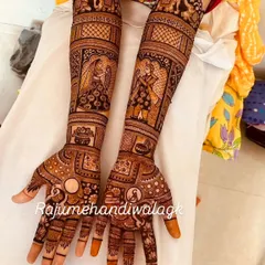 This design shows the bride and groom in two different poses, one on each hand. On the arms, we have included doli and baraat scenes, telling the story of the wedding day from start to finish.