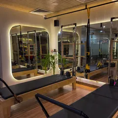 A look inside our newly opened GK2 studio. The backlit mirrors and modern design create a bright and motivating atmosphere for every class.
