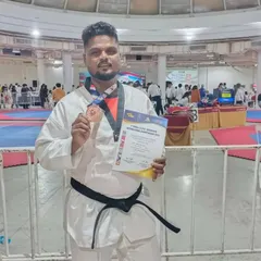 A proud moment for me and the academy. Here I am with my bronze medal and certificate from the 1st Tirak & K.D.M Taekwondo International Championship 2023.