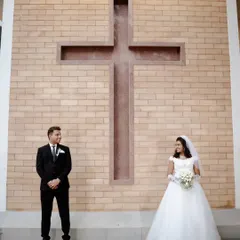 A powerful and symbolic moment from a Christian wedding in Mumbai. The bride and groom stand before the cross, marking the beginning of their journey in faith and love. This shot shows my approach to capturing the sanctity of the ceremony.