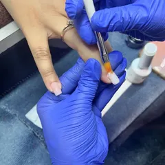 Building the perfect apex with gel. This is a fundamental skill for creating durable and natural-looking nail extensions. It's all in the details.