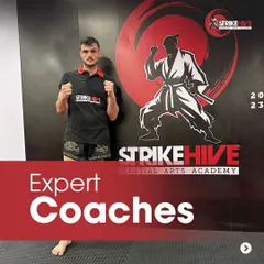 We pride ourselves on our expert coaches. This is Coach Franco, our MMA expert and Kickboxing Black Belt, who specializes in boxing and Muay Thai.