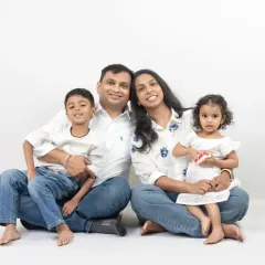 Pure, simple, and full of love. In my all white studio sessions, I strip away the distractions to focus on what truly matters: the genuine connection and emotion shared between your family members.
