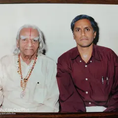 With my Guruji, Padmavibhushana Dr. B.K.S. Iyengar. The knowledge I share comes directly from the many years I spent learning from him. His teachings are the foundation of every class I conduct.
