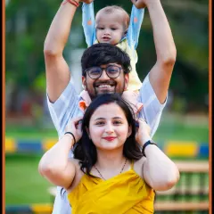 Family photoshoots should be fun and reflect your family's personality. We love creating playful and dynamic compositions like this outdoor family stack, capturing genuine smiles and laughter.