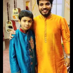With the prodigious young flute player Anirban Roy before a performance. It is inspiring to see such dedication at a young age, and I welcome students of all ages to begin their musical journey with me.