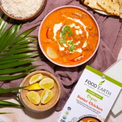 To showcase this ready-to-cook butter chicken mix, I styled the final prepared dish alongside the packaging. This helps customers visualize the delicious meal they can create, making the product much more appealing.