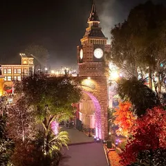 A wide shot of the 60-foot Big Ben replica I constructed for an event in Delhi. The towering structure, complete with a functional clock face, was visible for miles and served as a spectacular entrance piece.