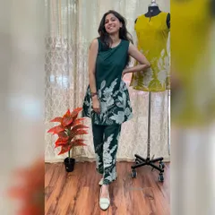 Our festive drop is here. This sleeveless green and white floral co-ord set in a peplum style is a beautiful choice for any celebration.