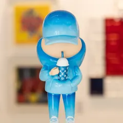 The 'Kid Cup (Aqua Blue)' sculpture on display. The stunning craftsmanship and gradient color make this a standout piece in Leo and Steph's series.
