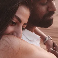 True connection is found in the quiet moments. This intimate close-up focuses on a gentle embrace, showcasing the soft, candid emotion that I strive to capture in every pre-wedding portrait.