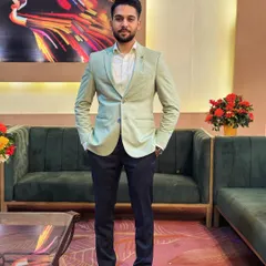 A full-length shot in my office lounge. I am passionate about my work, and I believe that doing what you love is the only way to achieve great results for your clients.