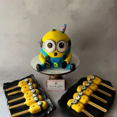 To go with the 3D Minion cake, I also made these matching cakesicles. Each one is shaped and decorated to look like a mini Minion, perfect for party favors or a dessert table.