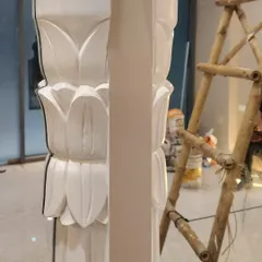 Here is the custom-carved pillar for the jewellery store during the construction phase. This image shows the raw craftsmanship and precision required to bring our detailed designs to life on site.