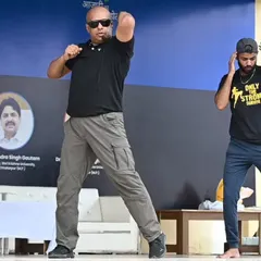 A closer look at the defensive stance, emphasizing balance and readiness, which we teach in all our self-protection classes.