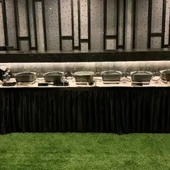 A sharp and beautiful all-black buffet setup for a private Diwali party in DLF Phase 1. The sleek, modern look created a sophisticated ambiance for the festive celebration.
