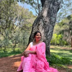 A happy moment captured in the park. Nature is my biggest inspiration, and being surrounded by it fuels my creativity and my teaching.