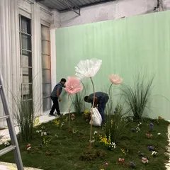 A glimpse of my team building a whole garden from scratch inside the studio. Set design is a massive part of bringing a campaign vision to life.