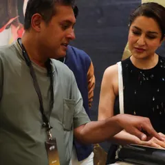 A moment of shared passion for design with actress Tisca Chopra. Here, we are discussing the fine details and textures of our luxury fabric collections during the Ajio Luxe Weekend.