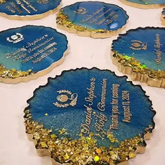 Pick your favorite color. These Holy Communion favor magnets can be customized in any color you want, like this beautiful blue and gold.