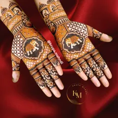 A truly royal bridal design featuring majestic elephants as the central motif. I used negative space and dark henna to make the elephants stand out, surrounded by fine, traditional Indian patterns for a rich and elegant finish.